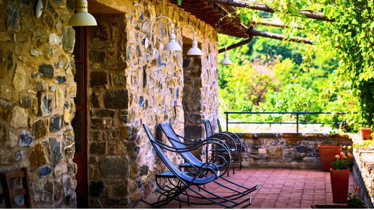 Hotel Podere Conti Filattiera Dış mekan fotoğraf